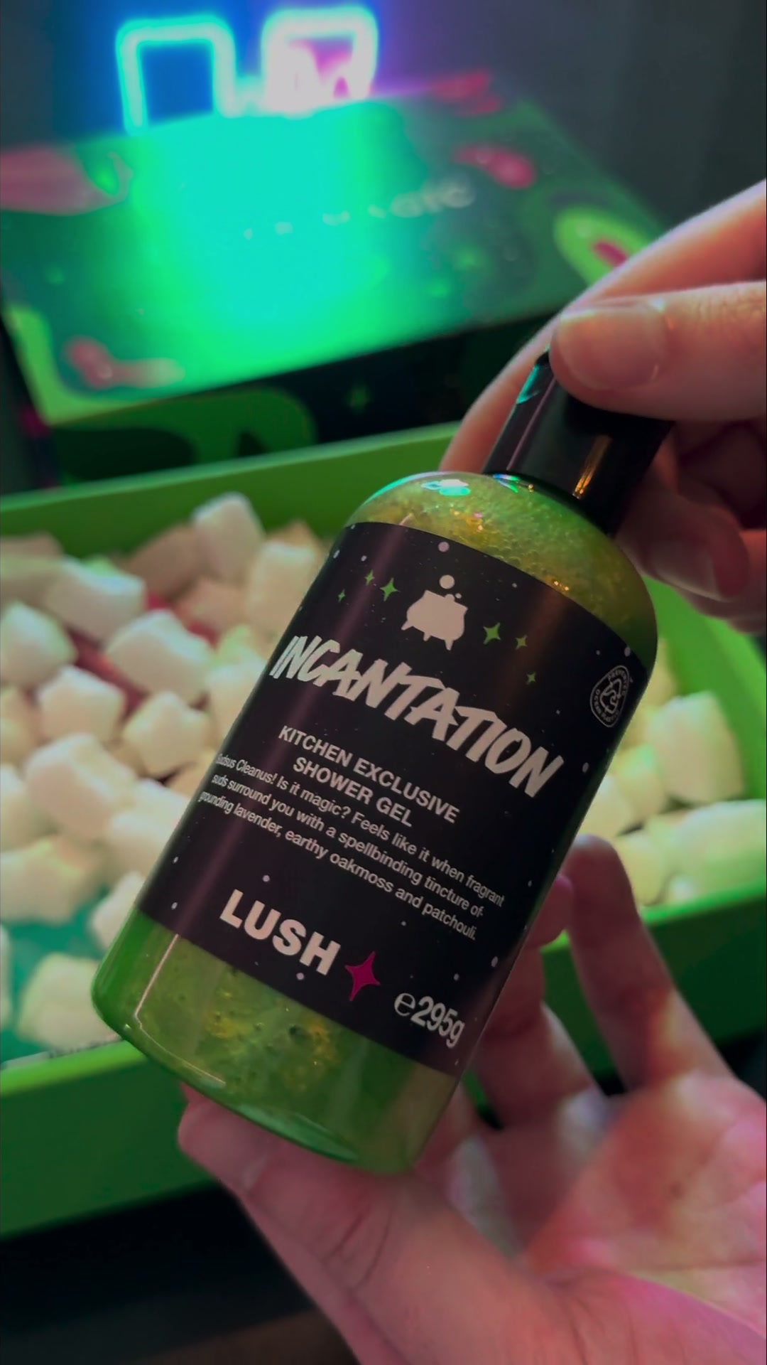 Incantation shower gel